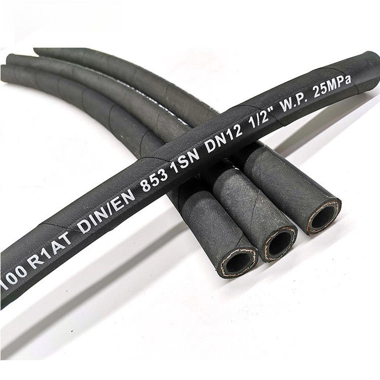Áp suất cao 3/8 1sn Braid Hydraulic Hose Pipe SAE 100r1 En853 Áp suất dầu nhiên liệu công nghiệp Hose hydraulic hose
